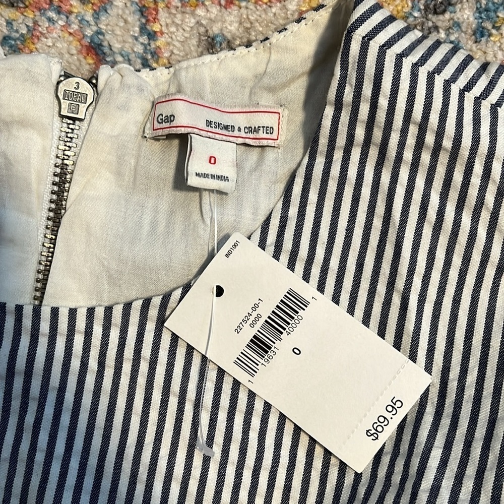 NWT Gap striped seersucker sleeveless a-line dress. - Picture 6 of 8